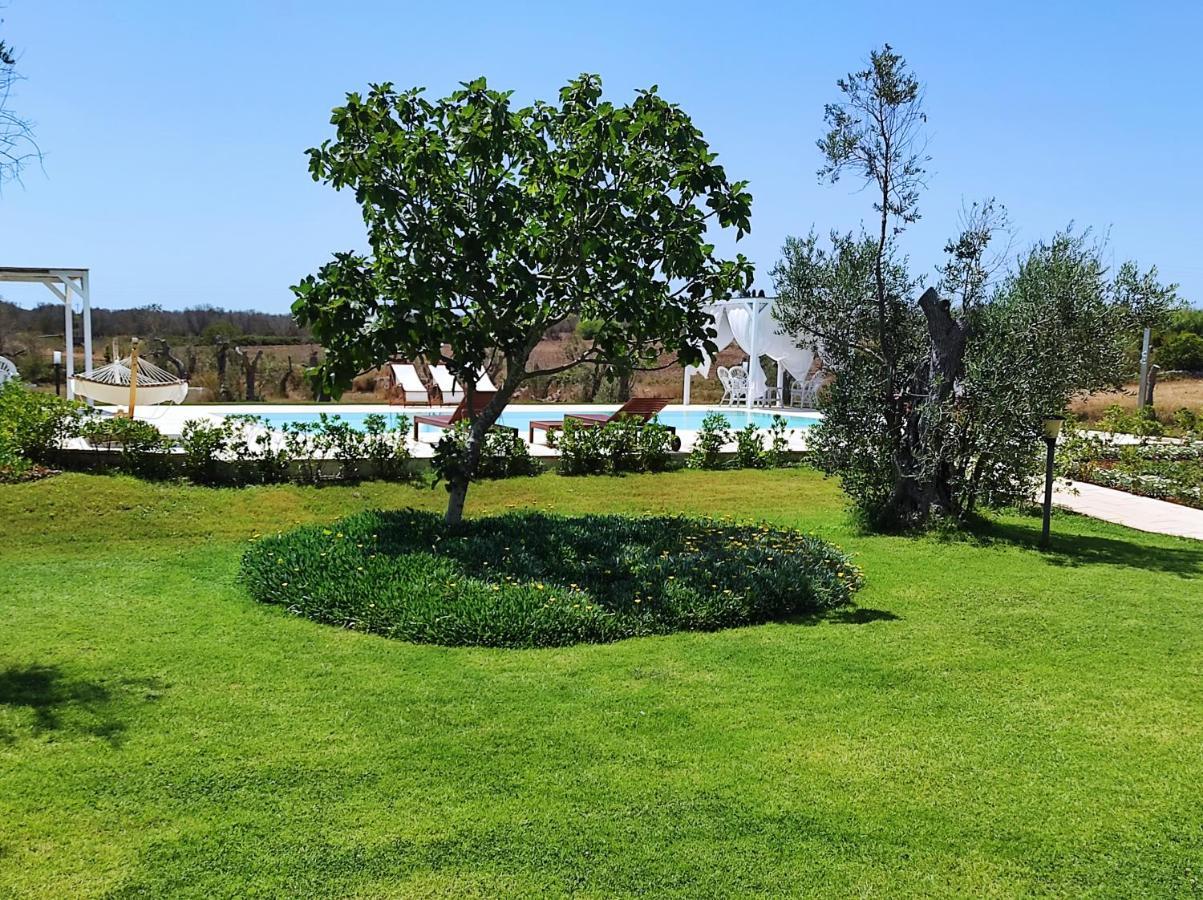 Masseria Vignenove Uggiano La Chiesa Dış mekan fotoğraf