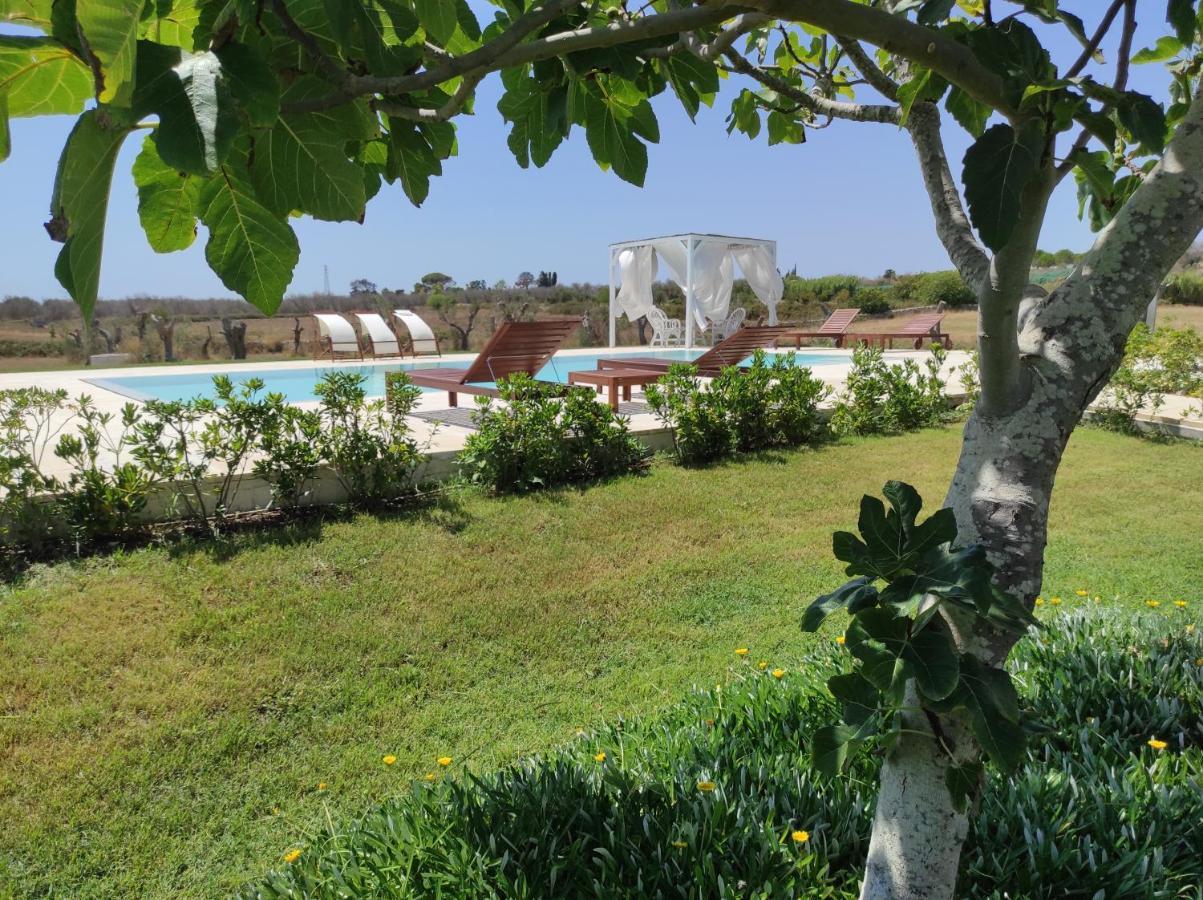 Masseria Vignenove Uggiano La Chiesa Dış mekan fotoğraf