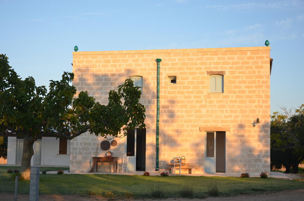 Masseria Vignenove Uggiano La Chiesa Dış mekan fotoğraf