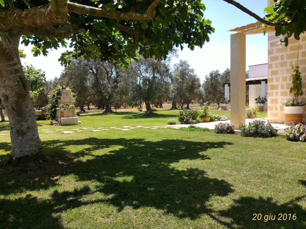 Masseria Vignenove Uggiano La Chiesa Dış mekan fotoğraf